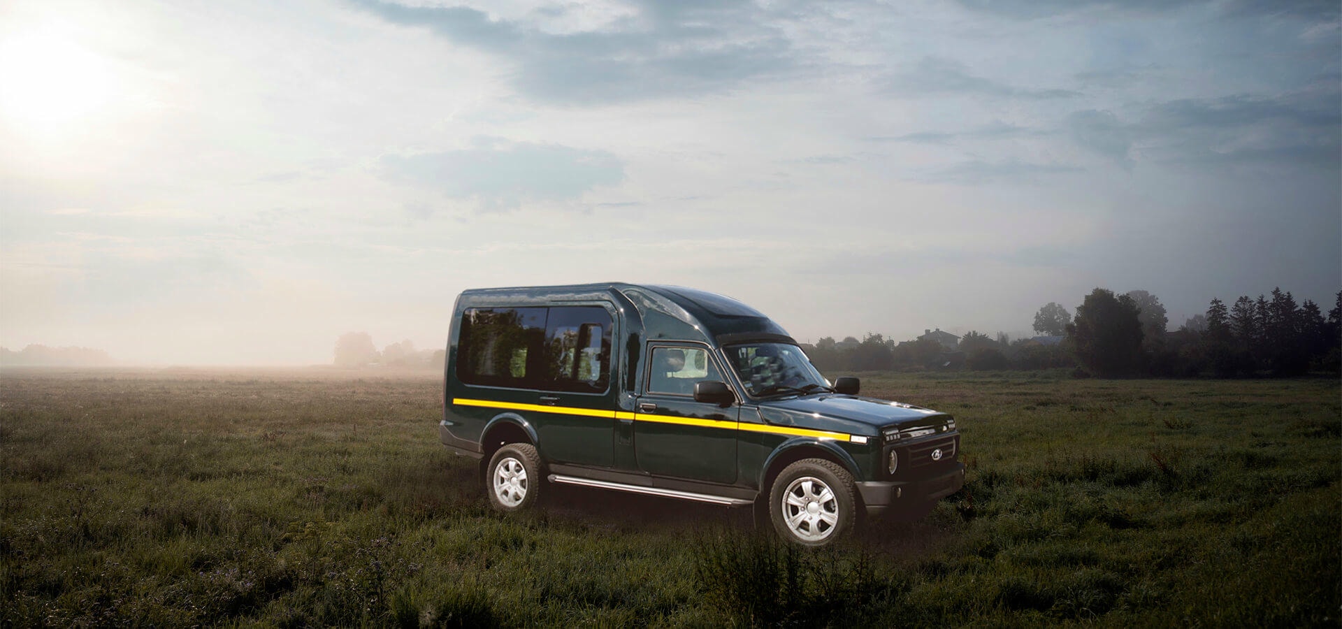 Пассажирский транспорт Пассажирский фургон Lada Niva для белорусских дорог